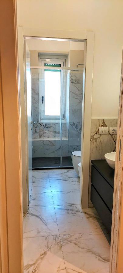Suite Rent Milan 3 Eksteriør billede